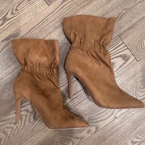Express Tan Heeled Boots
